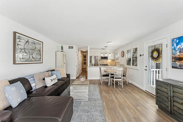 2705  Ventnor - , LONGPORT