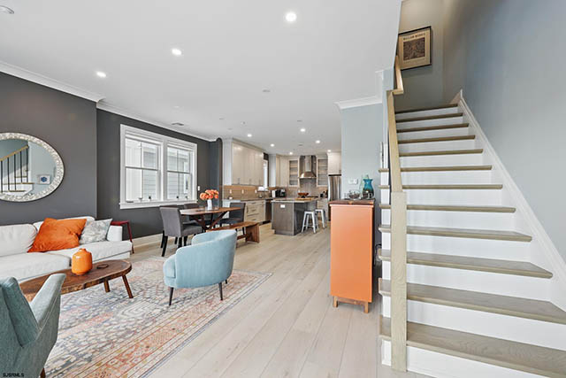 105 S Surrey Ave - , VENTNOR CITY