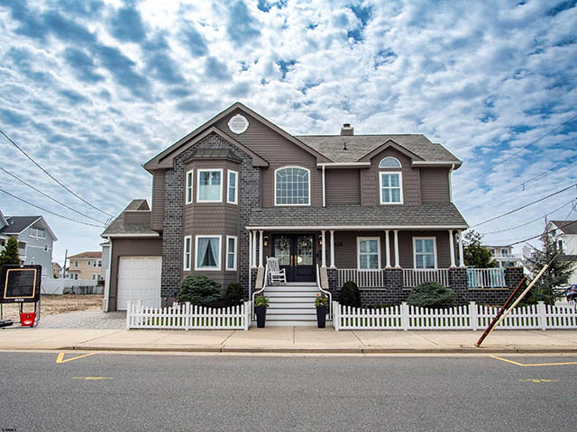 2608  Oberon - , LONGPORT