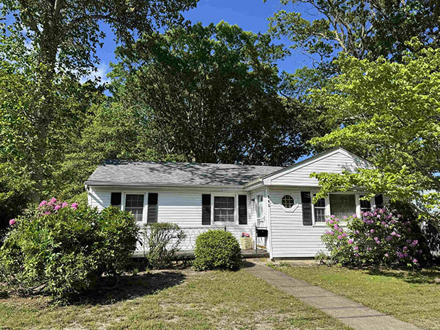 205  Ridgewood - , NORTHFIELD
