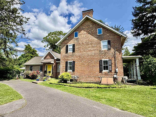 622  Central Avenue - , LINWOOD