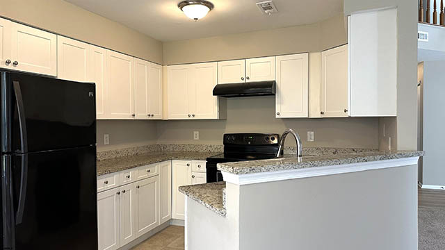 21  Heather Croft - , EGG HARBOR TOWNSHIP