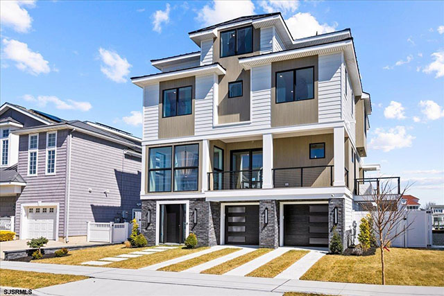 407 N Pembroke - , MARGATE CITY