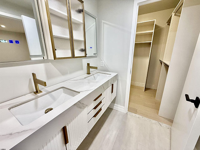 5000  Boardwalk - , VENTNOR CITY