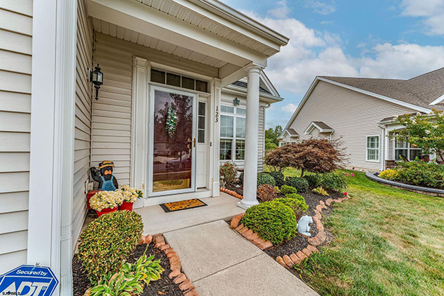 123  Bluebell - , PLEASANTVILLE