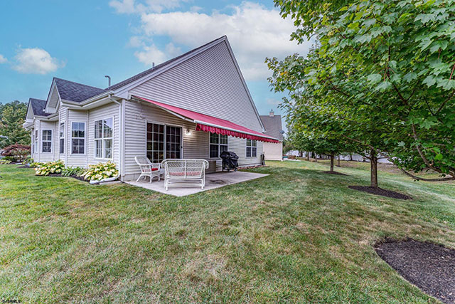 123  Bluebell - , PLEASANTVILLE