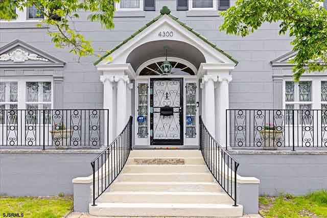 4300  Atlantic - , ATLANTIC CITY