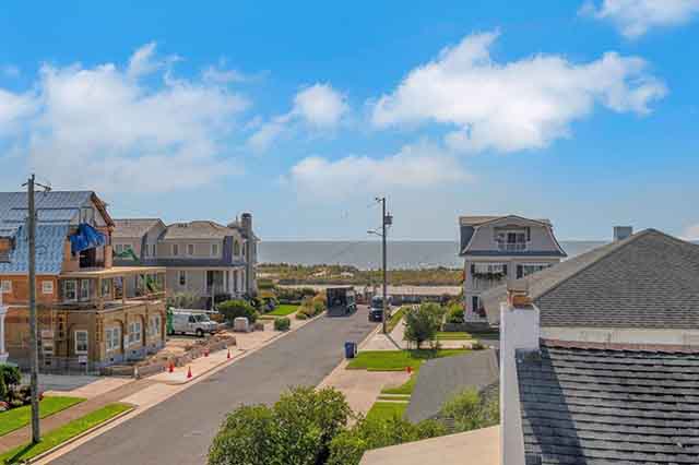 2404  Atlantic - , LONGPORT