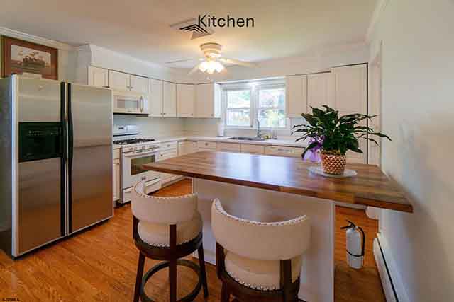 2044  Cedarbridge - , NORTHFIELD