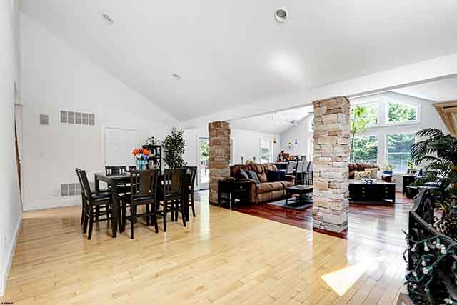 107  Northwood Court - , NORTHFIELD