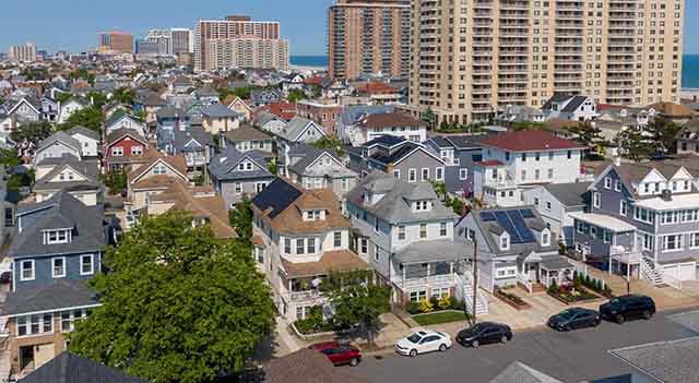 19 S Hillside - , VENTNOR CITY