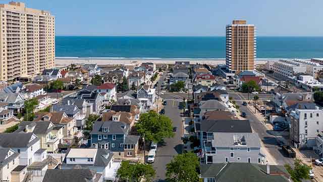 19 S Hillside - , VENTNOR CITY