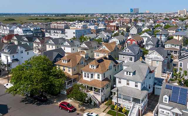 19 S Hillside - , VENTNOR CITY