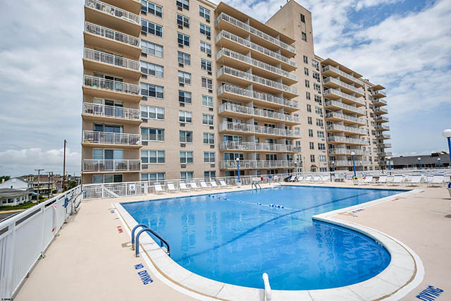 9400  Atlantic - , MARGATE CITY