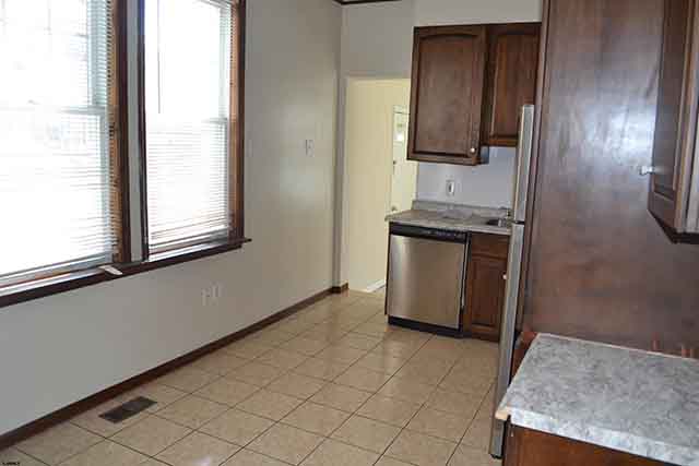 8 S Nashville - , VENTNOR CITY