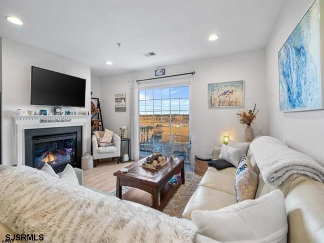 22  Bayside - , SOMERS POINT