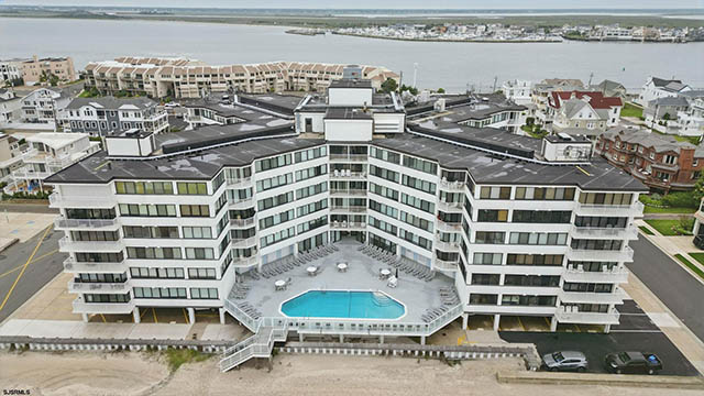 111 S 16th Ave - , LONGPORT
