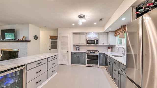 9  Lesley - , NORTHFIELD