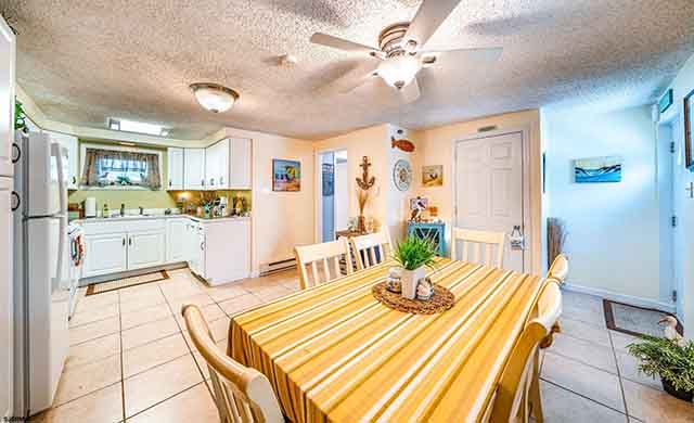 23  39th  Unit B - , SEA ISLE CITY