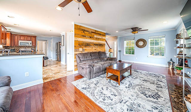 12  Haining - , NORTHFIELD