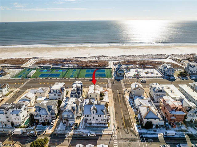 3301  Atlantic - , LONGPORT