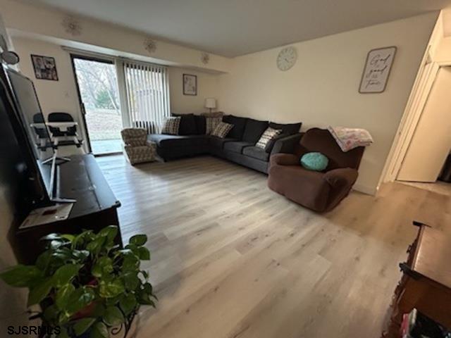 19  Country Spruce - , EGG HARBOR TOWNSHIP
