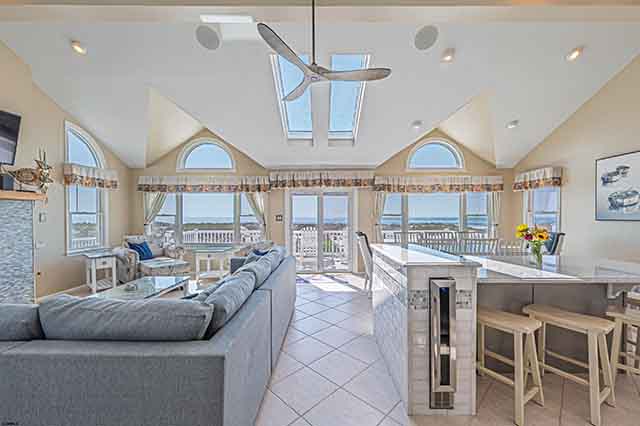 4923  Central - , OCEAN CITY