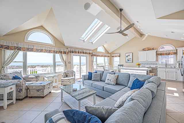 4923  Central - , OCEAN CITY